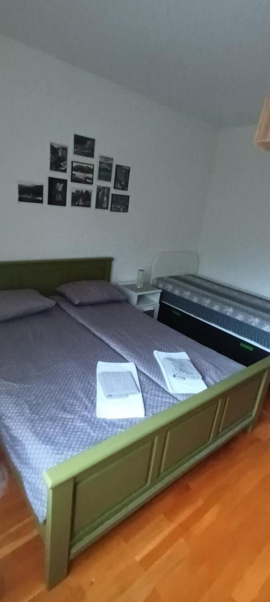 Tisa Self Check In Apartment พลิตวิชกา เยเซรา ภายนอก รูปภาพ